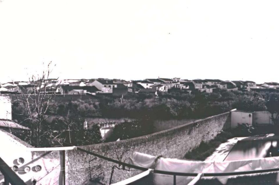 Fotografía estenopeica de una vista urbana